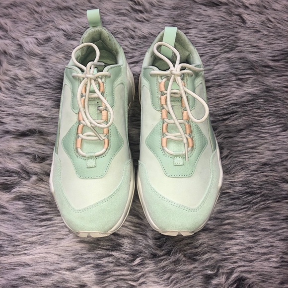 puma thunder desert mint